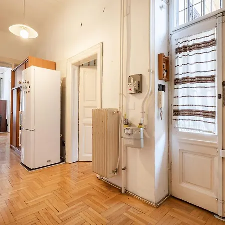 Lovely Hostel Βουδαπέστη