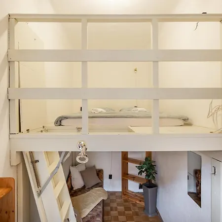 Lovely Hostel